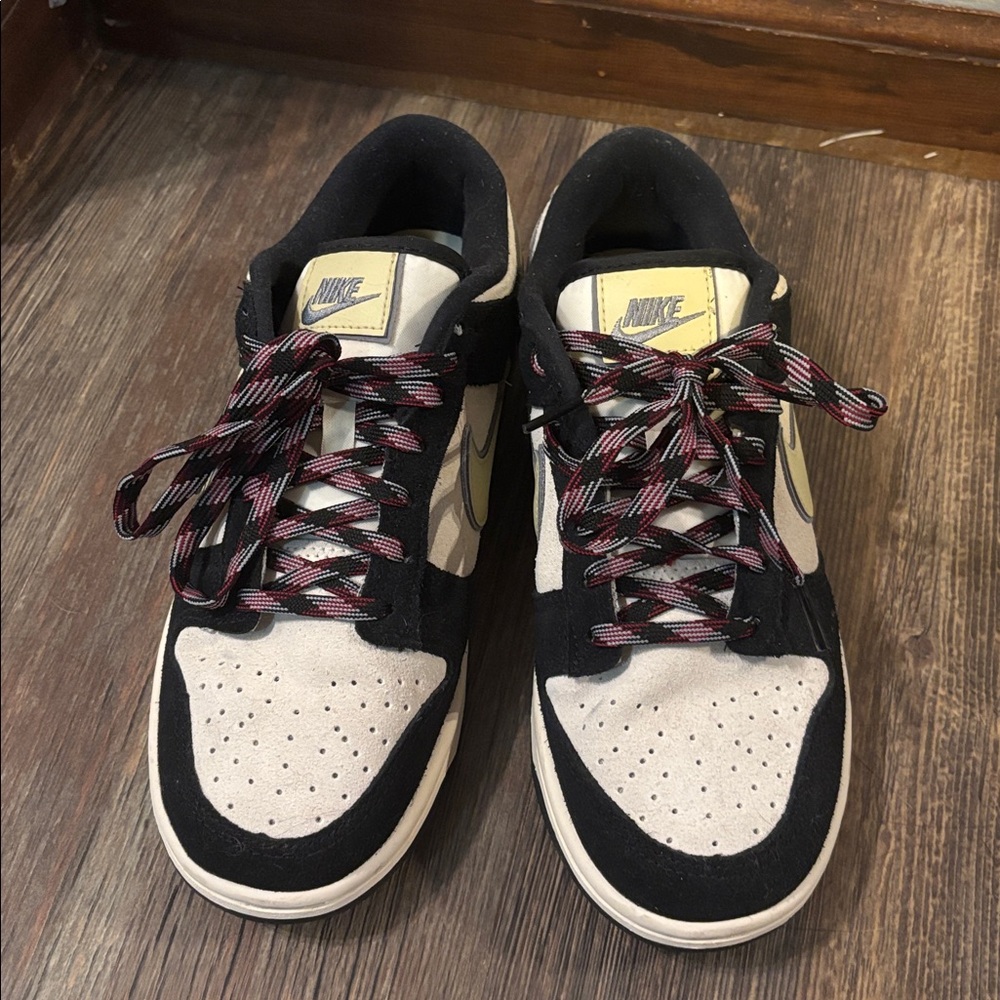 Womens Nike Dunk Low LX Black‎ Suede Coconut Milk Team Gold Women’s Size 9